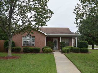 101 Williamstown Dr, Warner Robins, GA 31093