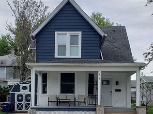 404 Park Dr, Muscatine, IA 52761