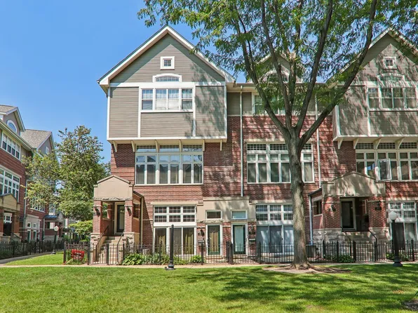 4930 S Cornell Ave APT E, Chicago, IL 60615