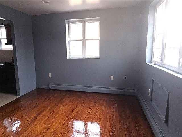 1st image of 1561 E 94th St #2