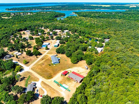 4th image of 5001 Manuel Ln