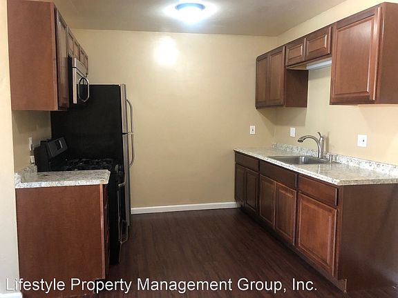 3rd image of 4053 44th St #7