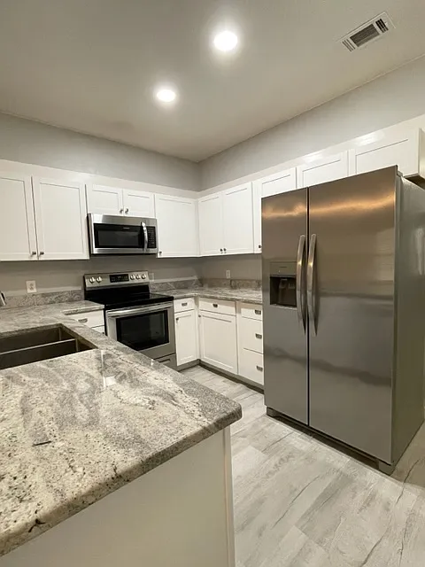 108 Don Bishop Rd #2