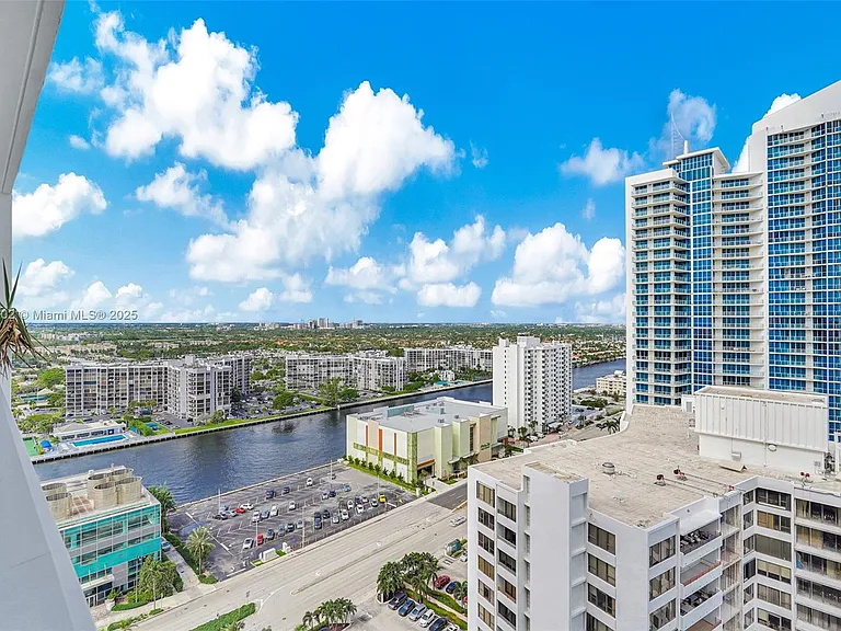 3535 S Ocean Dr #2104 — Photo 35