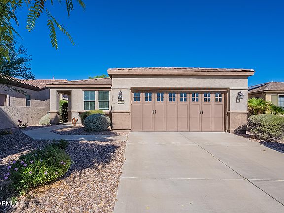 3rd image of 12390 W DESERT VISTA Trail