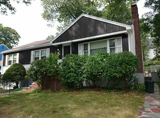 10 Marlin Rd, West Roxbury, MA 02132