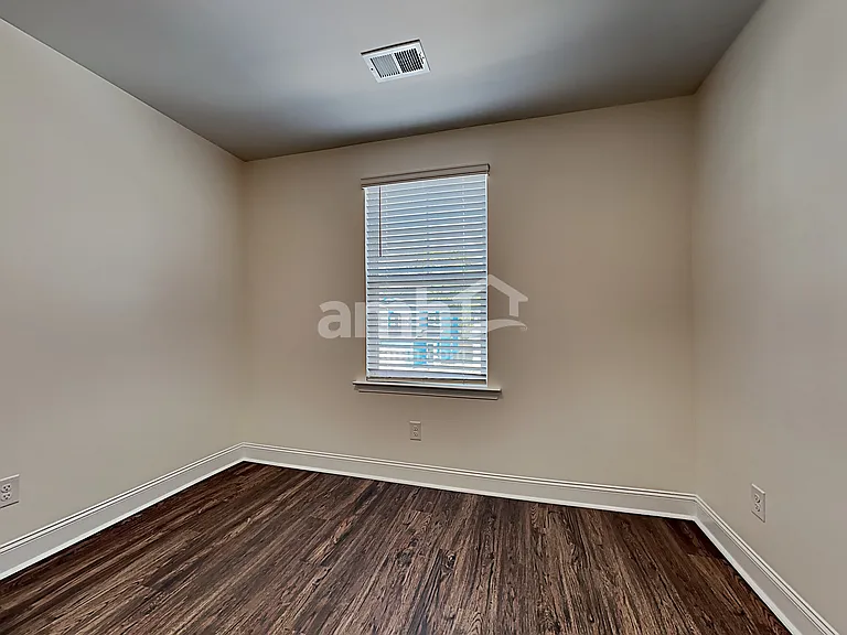 1842 Produce Ln — Photo 23