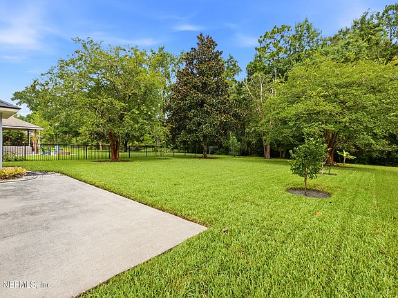 2nd image of 1264 RIBBON Road