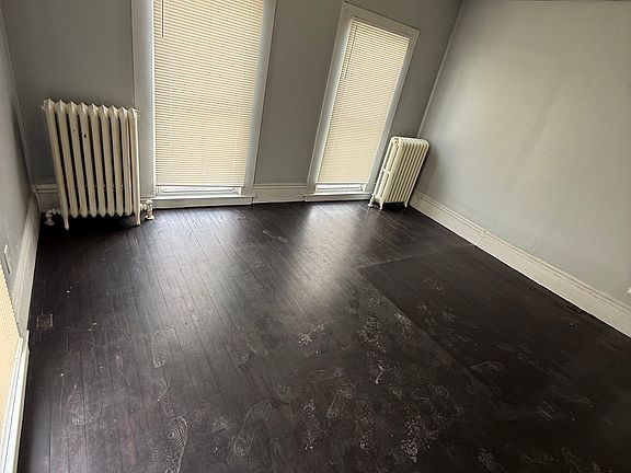 3rd image of 41 Central Ave APT 1