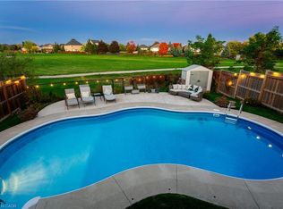 2913 Darien Rd, Burlington, ON L7M4K2