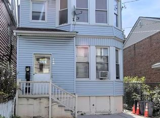 118 Ridgewood Ave #2A, Newark, NJ 07108