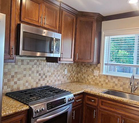 4th image of 519A Alola St