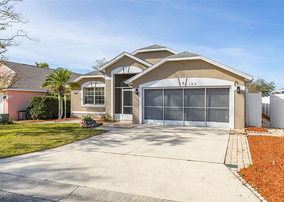 1st image of 129 SIR PHILLIPS DRIVE