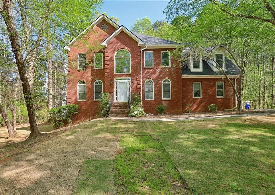 100 Julia Ct