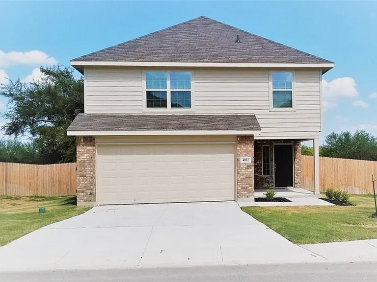 4802 War Horse Dr — Photo 1
