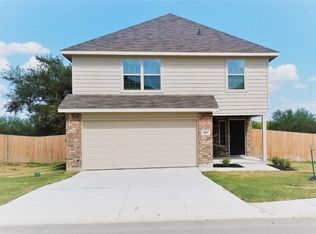 4802 War Horse Dr, San Antonio, TX 78242