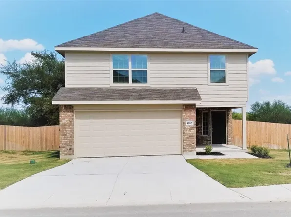 4802 War Horse Dr, San Antonio, TX 78242