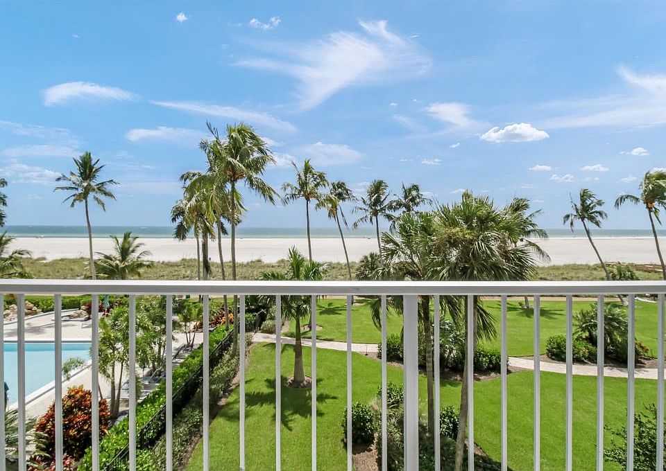 1st image of 140 Seaview Ct APT 303N