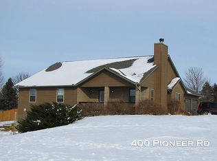 400 Pioneer Rd E, Platteville, WI 53818