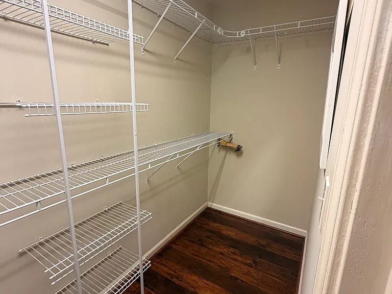 1046 Steelechase Ln — Photo 22