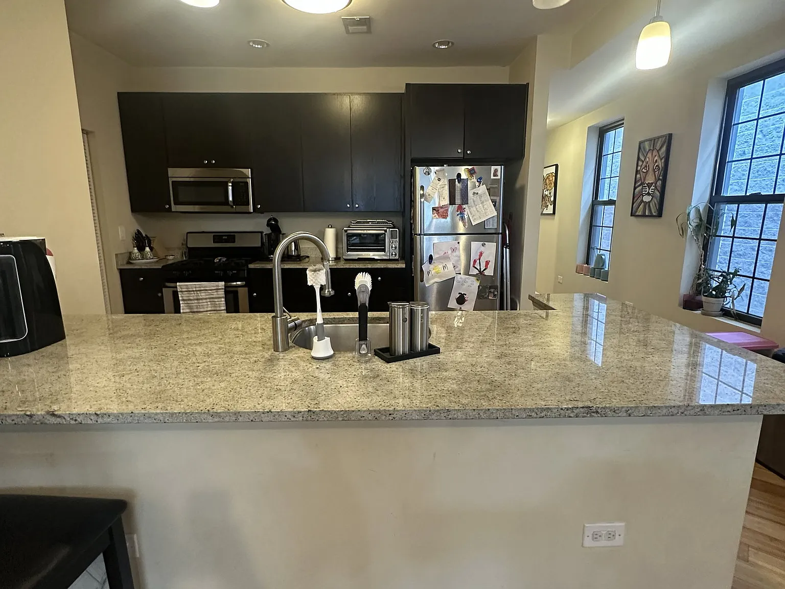 3 bed, 3.0 bath, $4,400 — Photo 3