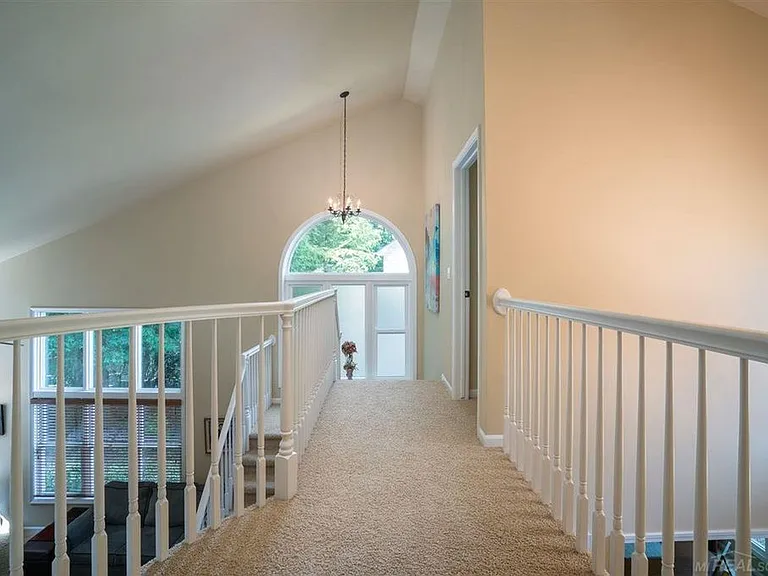 19691 Windridge Dr — Photo 10