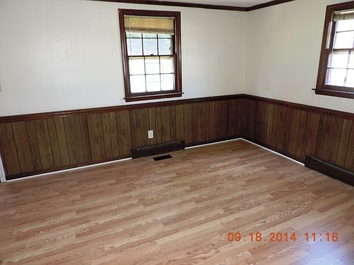 4th image of 625 Cascade Ave