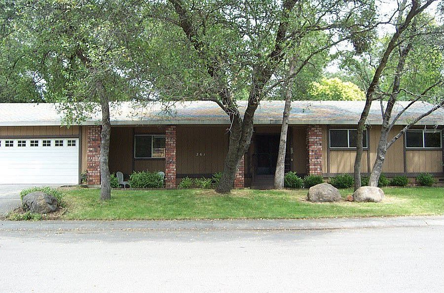 Wonderful single level home with curb appeal