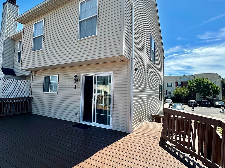 9242 Jessica Dr — Photo 12