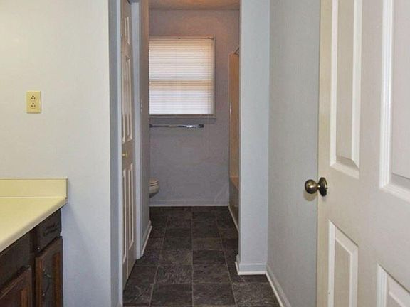 3rd image of 792 E Northfield Blvd #792
