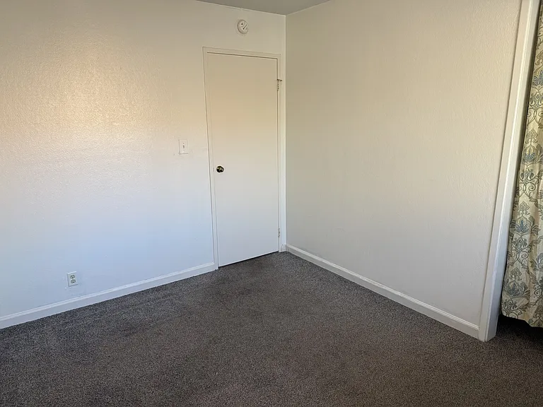 3016 Winchester Way — Photo 14