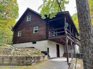 42 Potter Brook Rd, Warrensburg, NY 12885