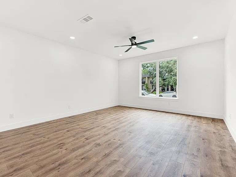 9471 Timberleaf Dr — Photo 5