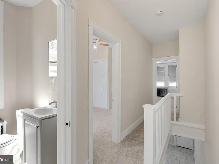 2323 E Cambria St — Photo 17