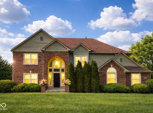 11458 Sutton Place Dr W, Carmel, IN