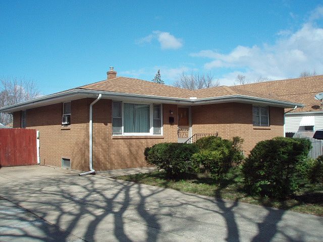 1st image of 2717 10th St