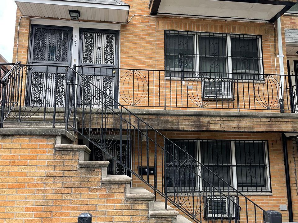 1st image of 137 Bay 17th St Floor 3