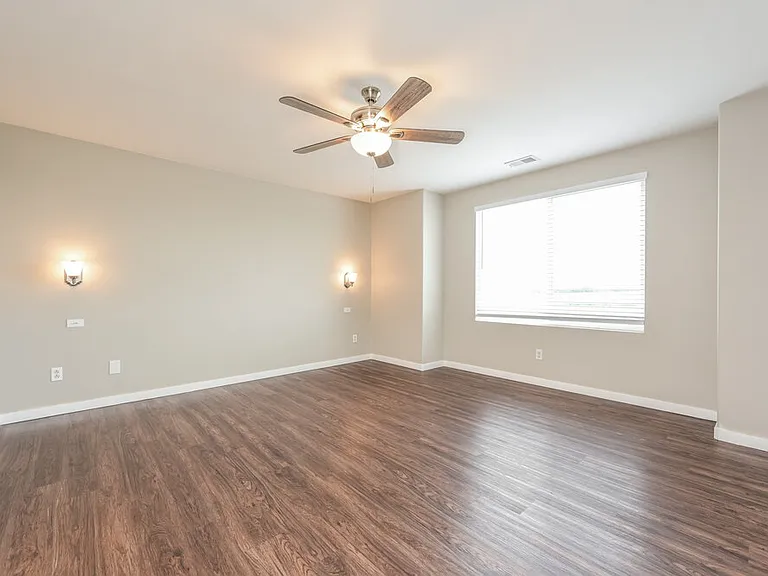 24762 E Wyoming Cir — Photo 12