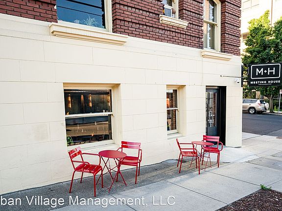 4th image of 507 S Howard St #11445327