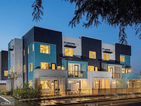 2nd image of 854 S Harbor Blvd