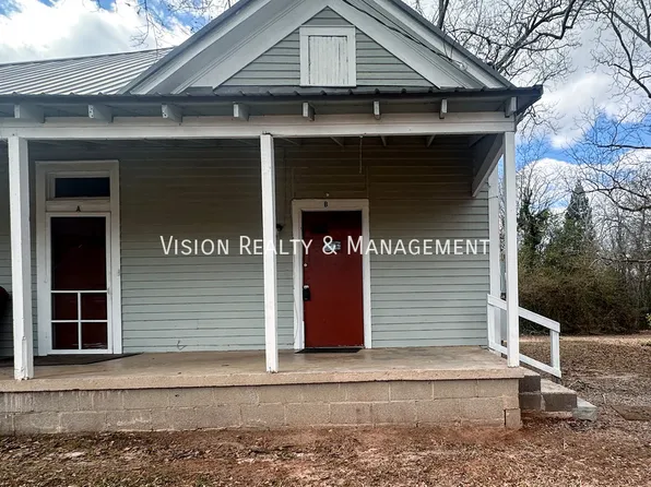 112B Peachtree St, Carrollton, GA 30117