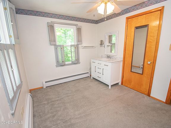 5th image of 2026 Buehrle Dr