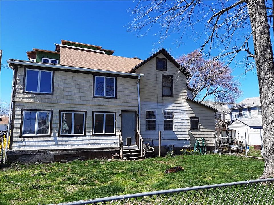 1st image of 11 Fairwood Ave