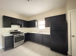 86 Willoughby St Floor 2, Newark, NJ 07112