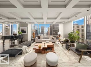 641 5th Ave, New York, NY