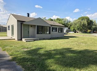 102 Ursal Ln, Greenwood, IN 46143