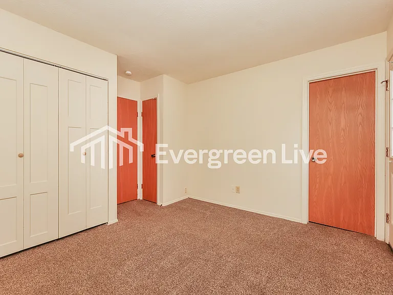 6377 Nightwind Ct — Photo 11