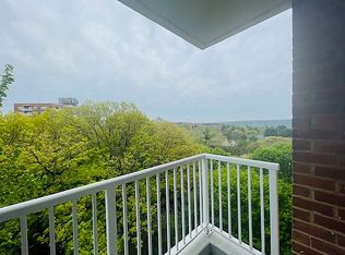 630 W 246th St APT 934, Bronx, NY 10471