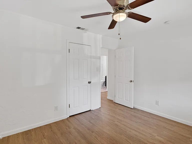3307 Belden St — Photo 15