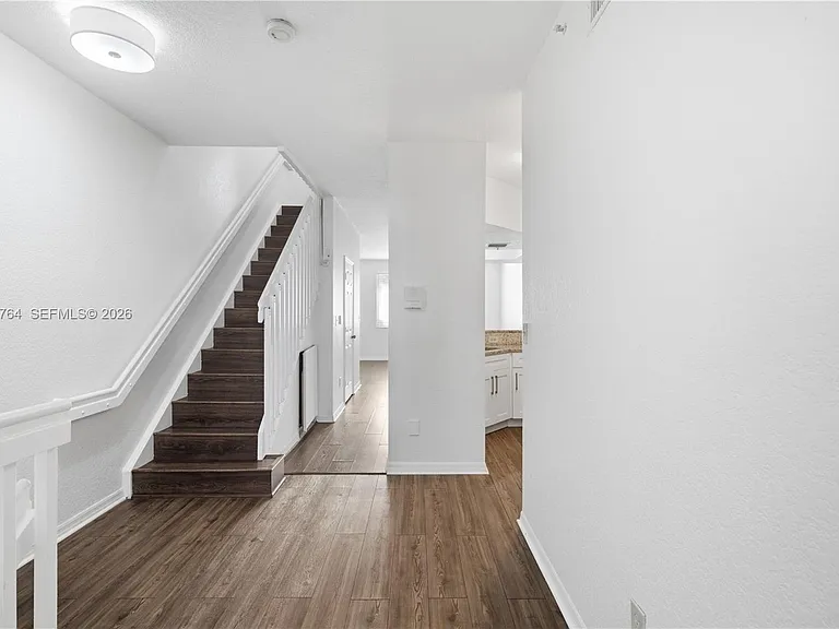 725 SW 148th Ave #507 — Photo 7